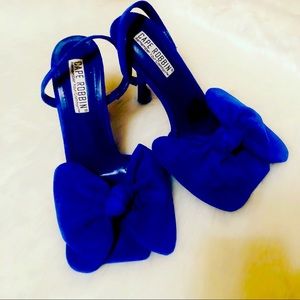 Royalty sling back shoe